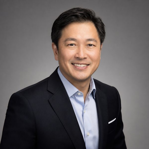 哔咔mv网红视频首席导演陈志远